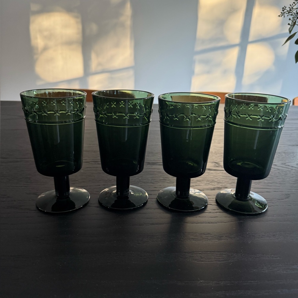 Hearth & Hand | Set of 4 x pattern holiday Rustic Green Goblets